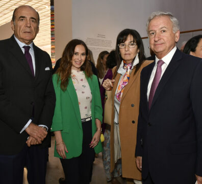 Lanzamiento del libro "The Worth of Art" de Arturo Cifuentes y Ventura Charlin en Galería Patricia Ready 08.08.23