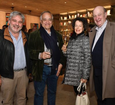 Lanzamiento del libro "The Worth of Art" de Arturo Cifuentes y Ventura Charlin en Galería Patricia Ready 08.08.23